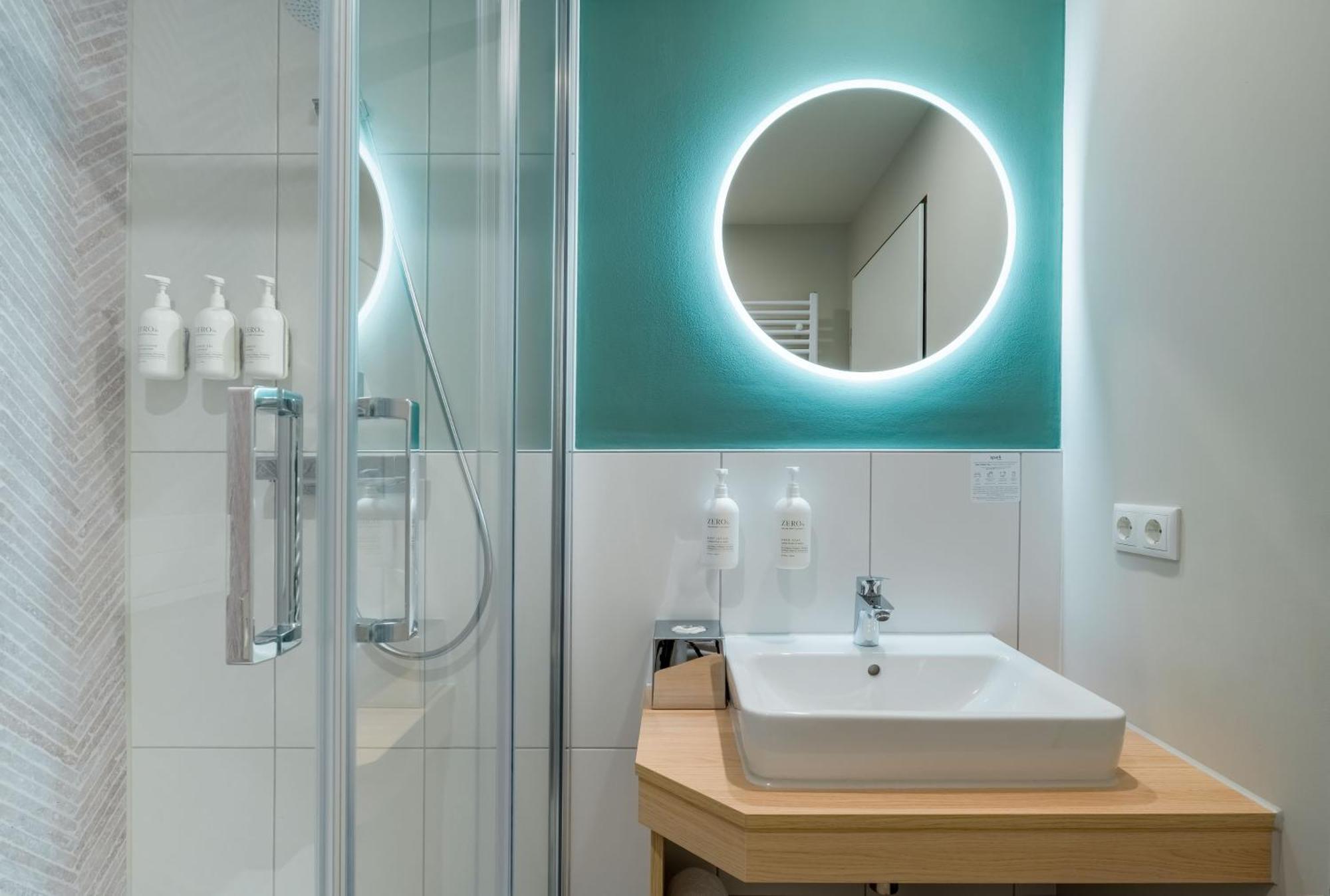 Spark By Hilton Stuttgart סינדלפינגן מראה חיצוני תמונה