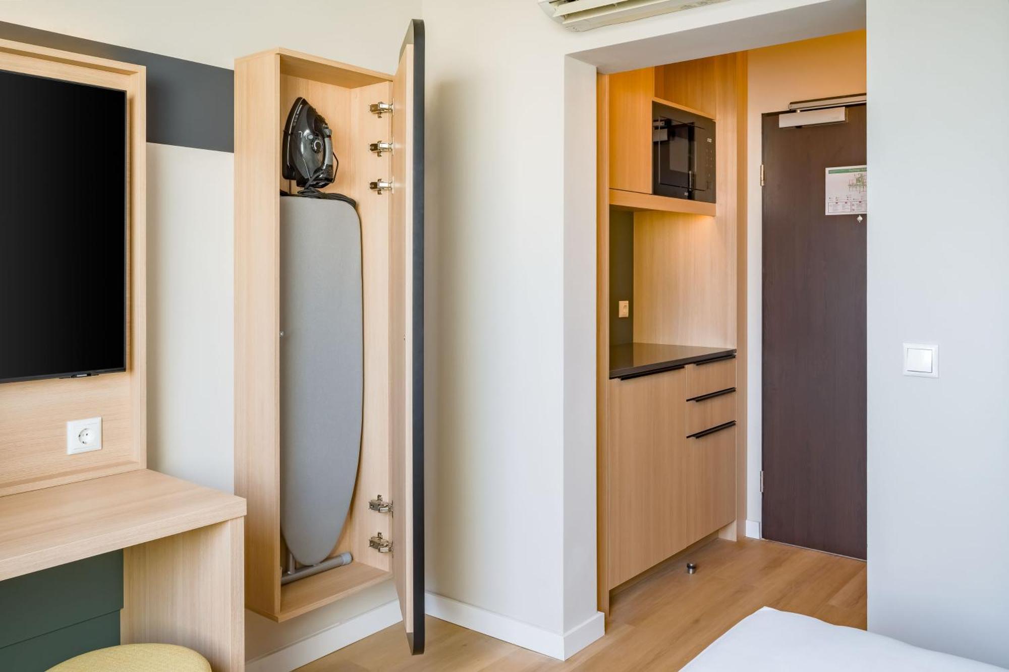 Spark By Hilton Stuttgart סינדלפינגן מראה חיצוני תמונה