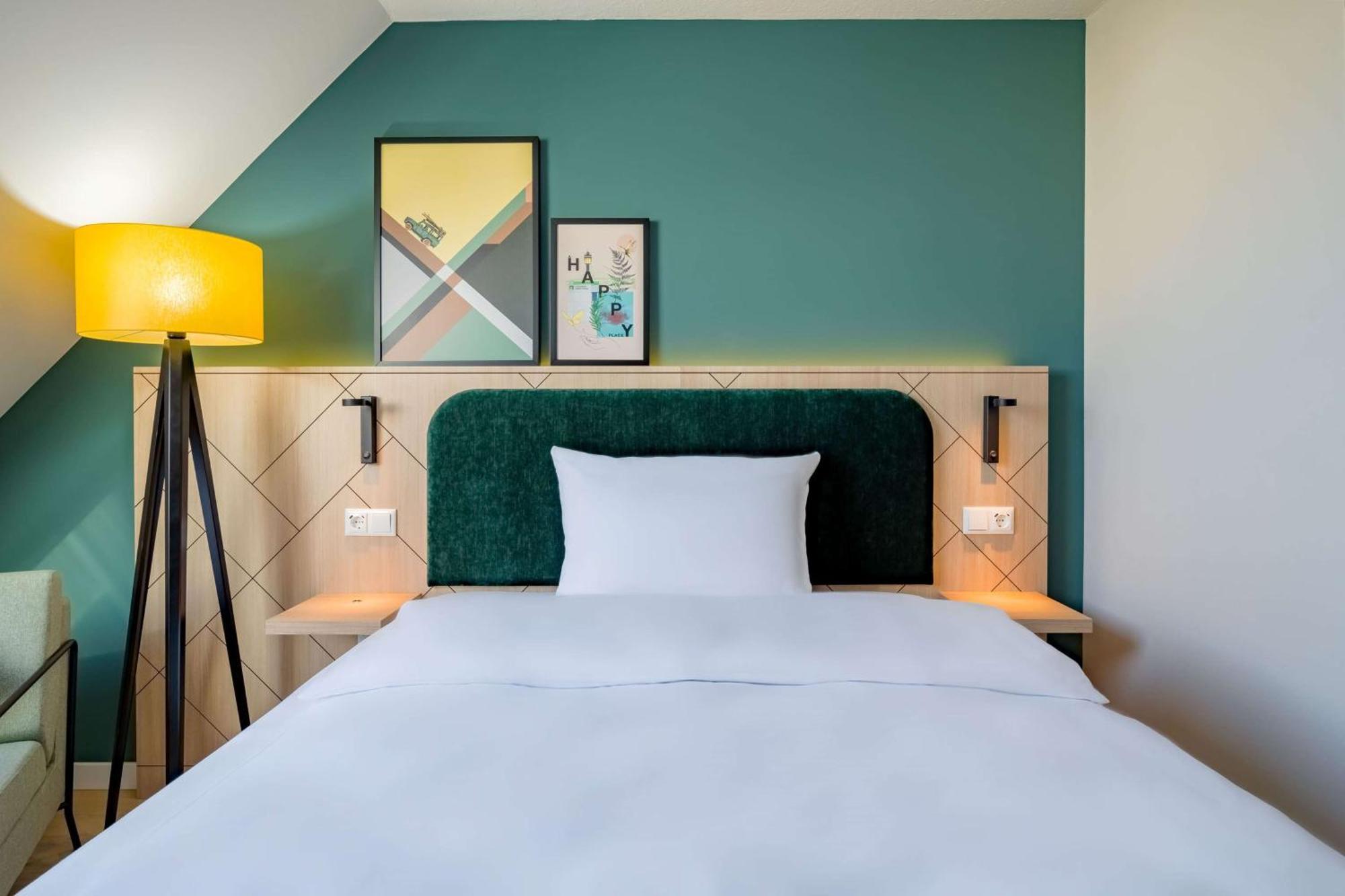 Spark By Hilton Stuttgart סינדלפינגן מראה חיצוני תמונה