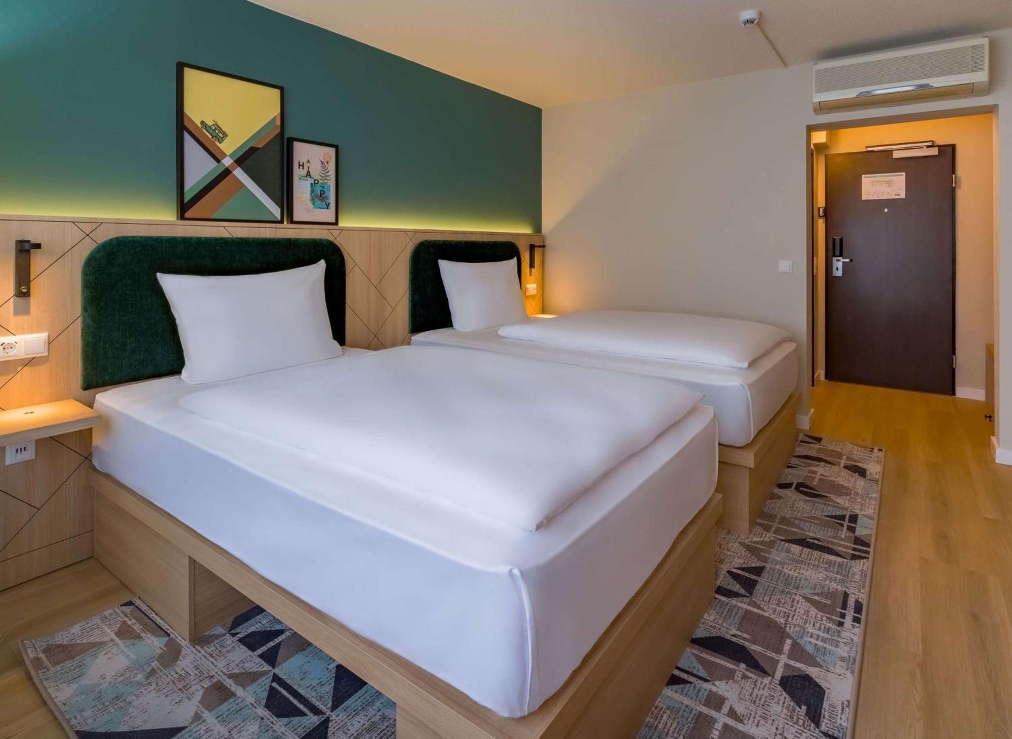 Spark By Hilton Stuttgart סינדלפינגן מראה חיצוני תמונה