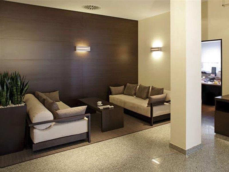 Spark By Hilton Stuttgart סינדלפינגן מראה חיצוני תמונה
