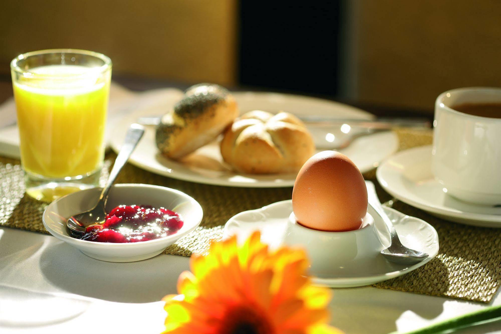 Spark By Hilton Stuttgart סינדלפינגן מראה חיצוני תמונה